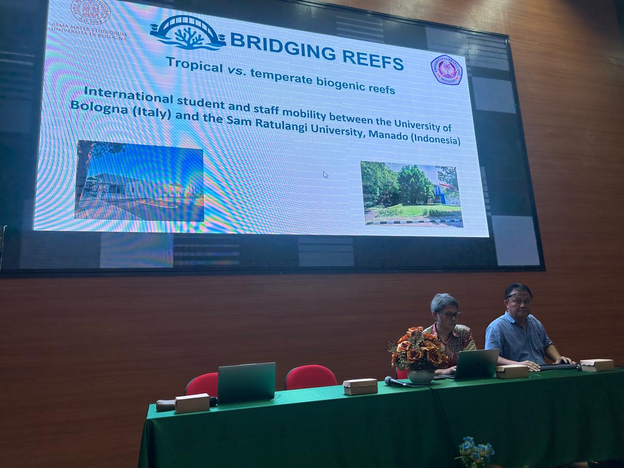 Andreas Roeroe and Medy Ompi at the UNSRAT auditorium