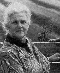 Anne McCaffrey vincitrice Premi Hugo Rebecca Santimaria Canadausa