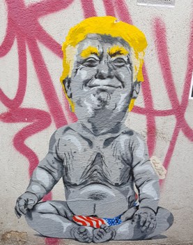 Donald Trump in un graffito