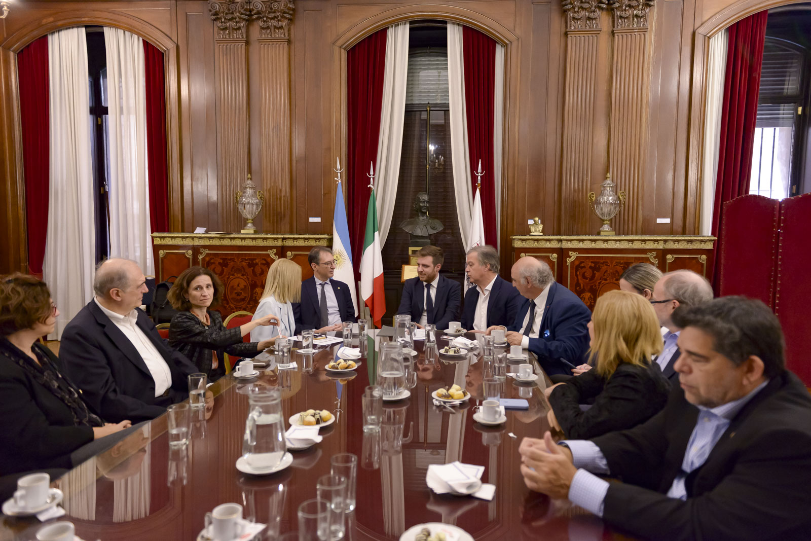 Nuestro Rector es Huésped de Honor de la Ciudad Autónoma de Buenos Aires
