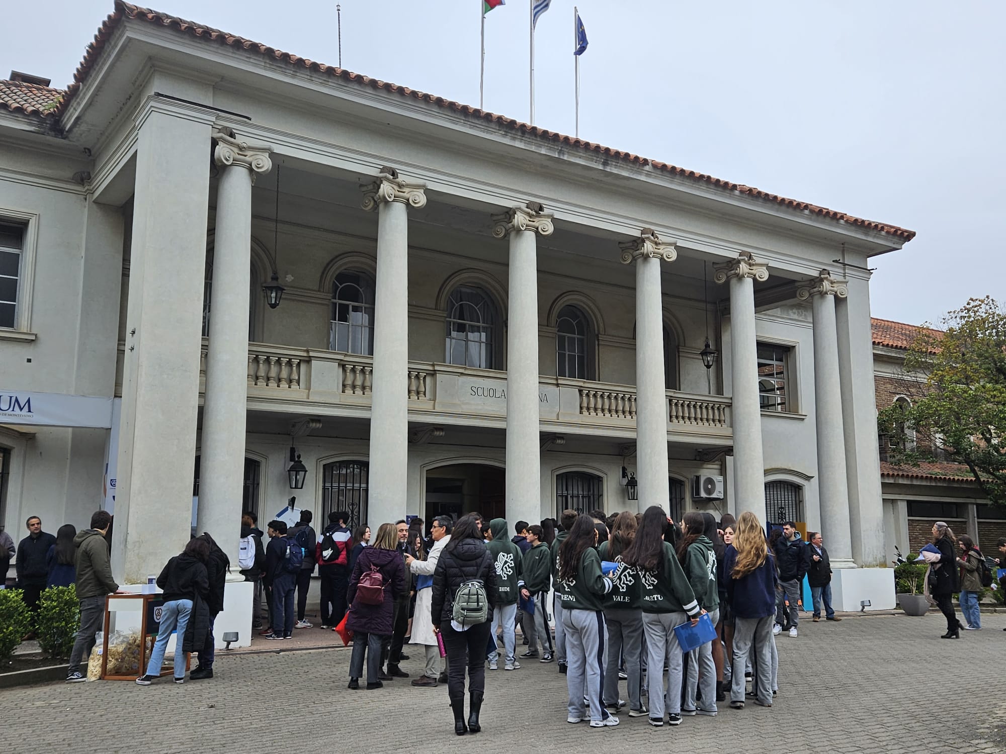 Feria Scuola Italiana di Montevideo