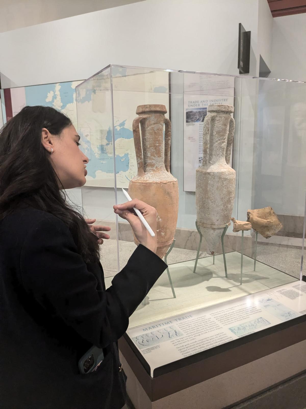 Teaching ancient Maritime Trade through Objects-Based Museum. In Detail: Wine Transport Amphoras (Grand Congloué) produced by the wealthy Sestius family from Cosa