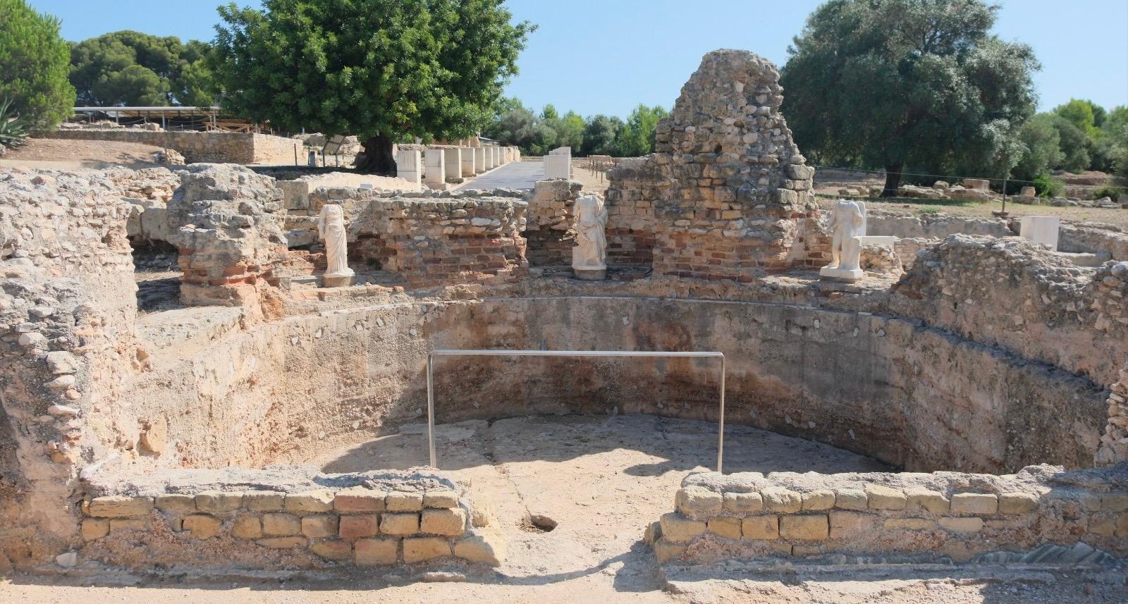 Photo © R. Ferritto. Reproduction Prohibited