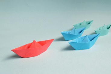 Paper boats, Pexels free license, https://www.pexels.com/it-it/