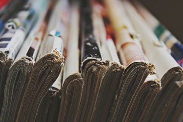Newspapers and magazines in paper format, generic image. Pexels Free Licence