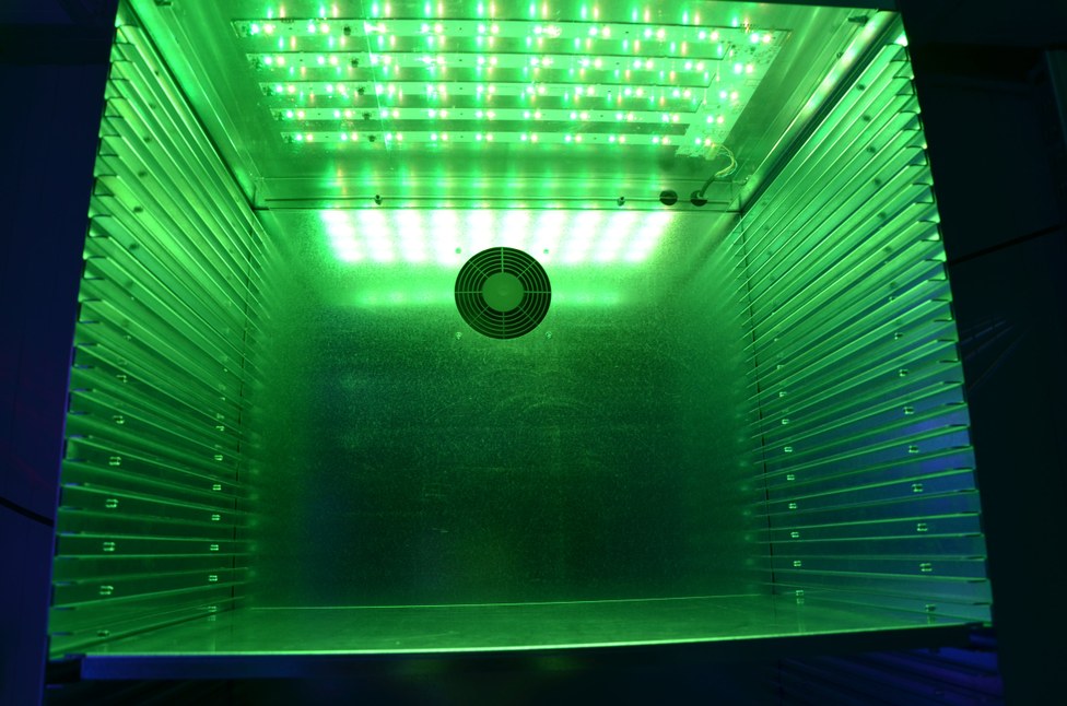 LED compartment 7