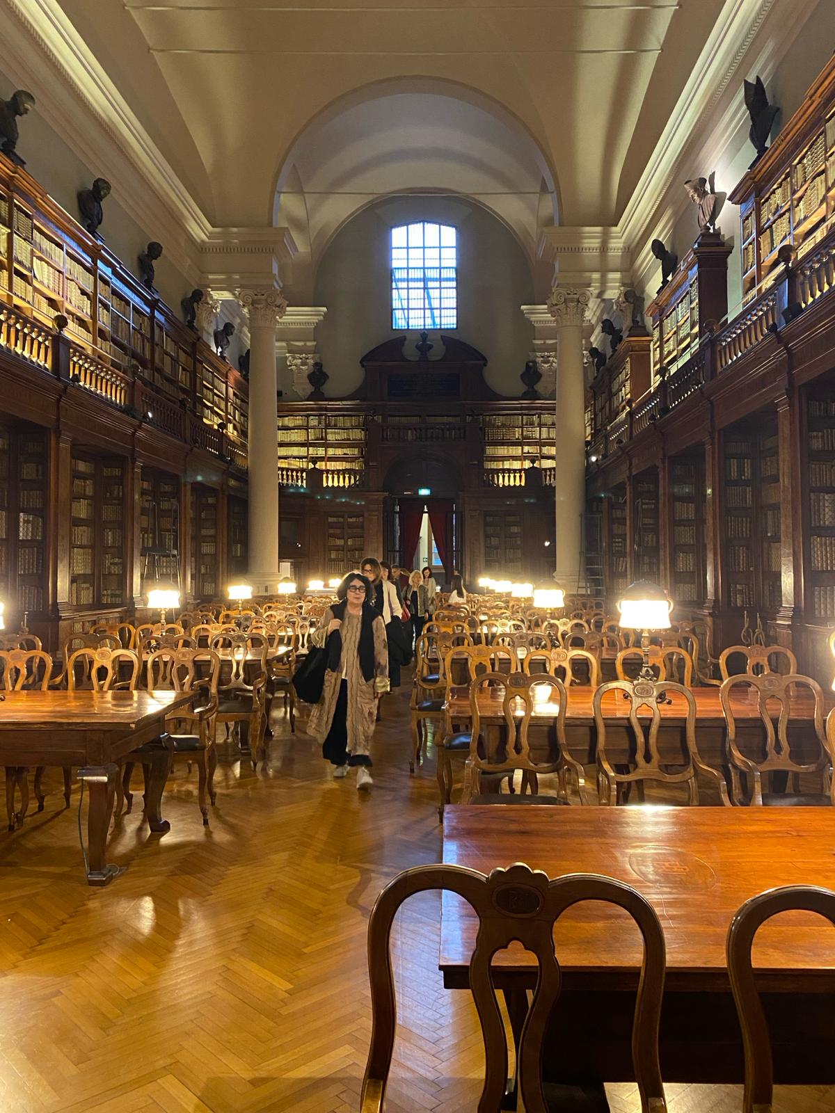 An exceptional historical place. The University Library of Bologna