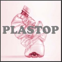 Bottiglia di plastica usata che diventa rifiuto